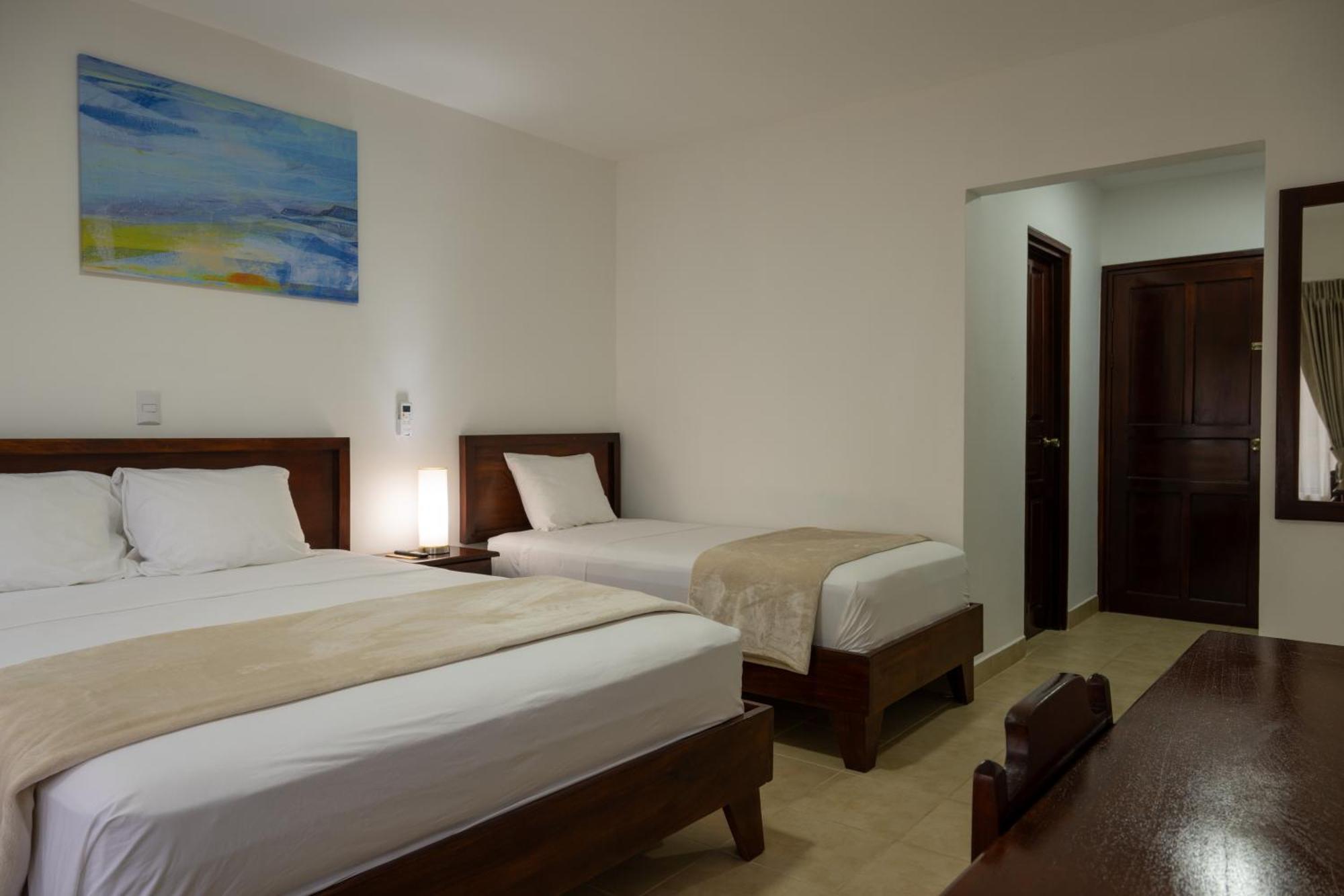 יקו Fuego Del Sol Beachfront Hotel מראה חיצוני תמונה